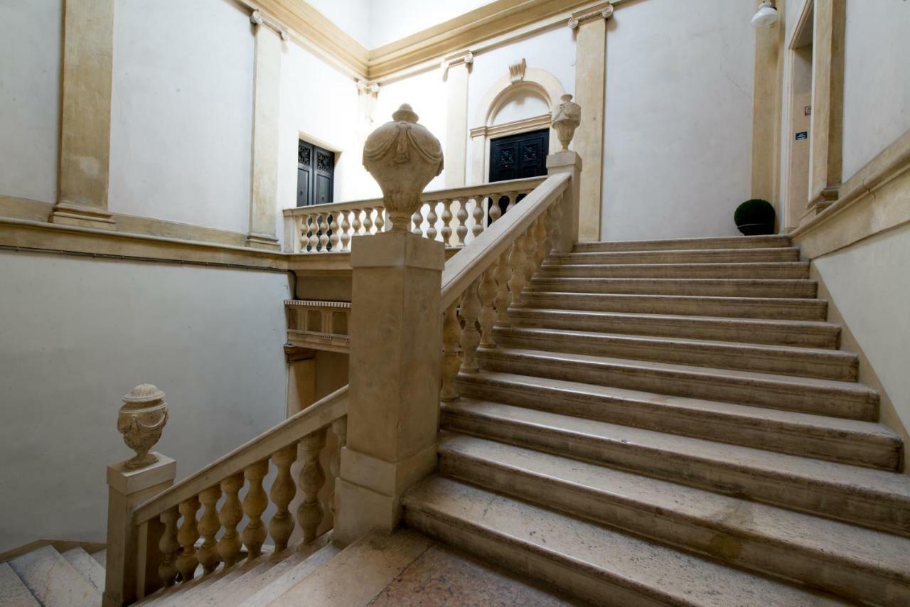 Hotel Il Cappello Di Giulietta à Vérone Extérieur photo